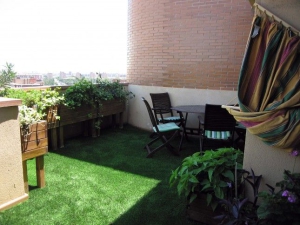 Installation pelouse artificielle correcte